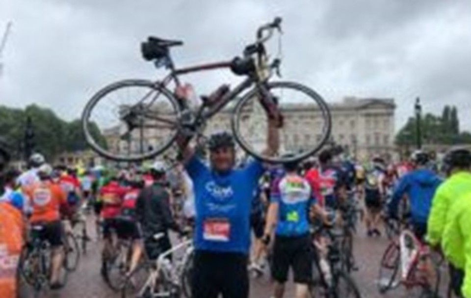 Maria Carter 100 Miles In Aid Of Hospitality Action 03