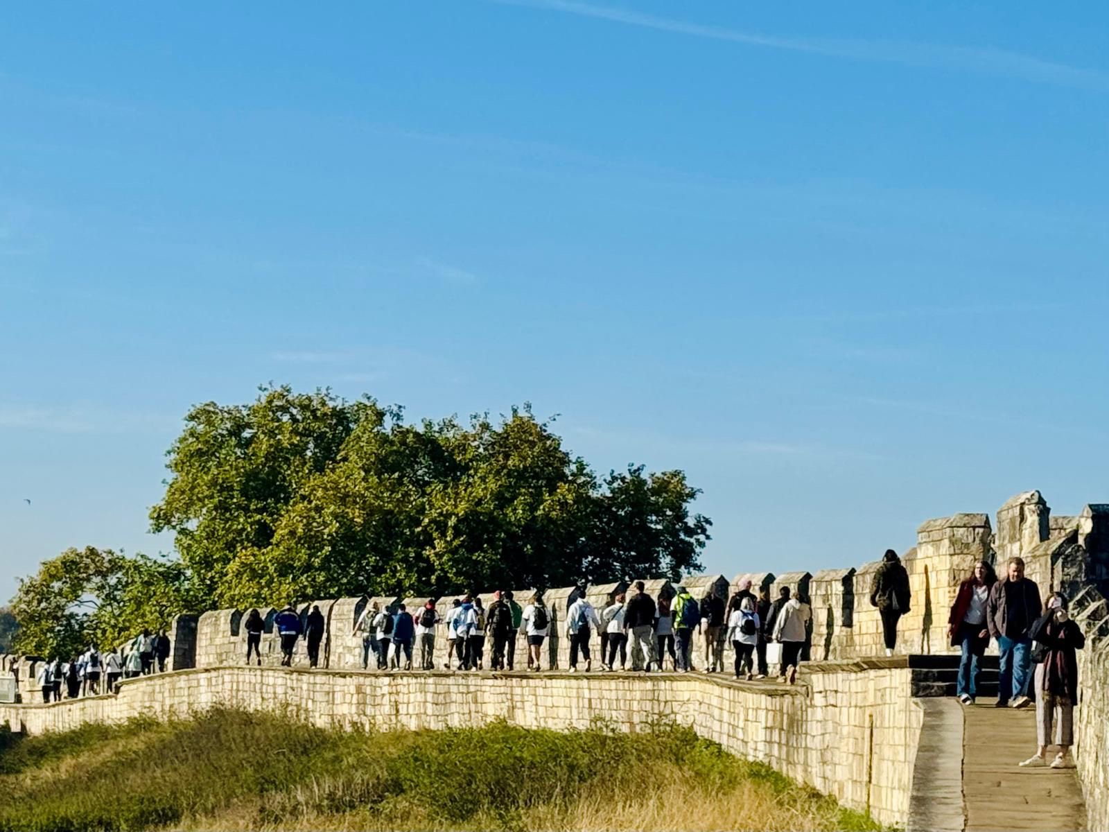 F70b2921 Ea48 4Ebd 884F 9F0702ffb63c